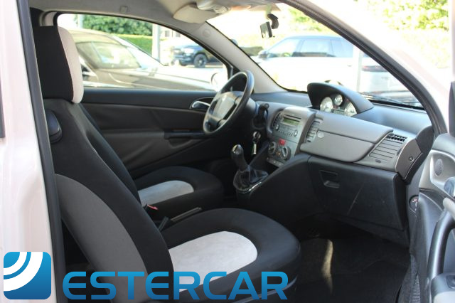 LANCIA Ypsilon usata, con Immobilizzatore elettronico