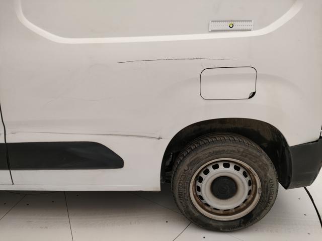 OPEL Combo usata 82