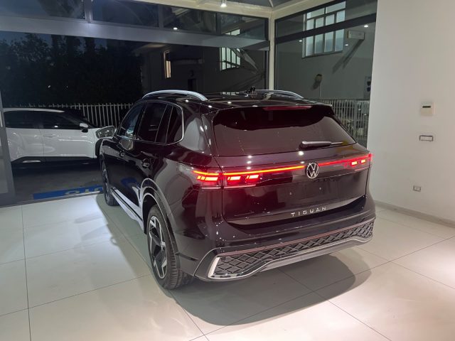 VOLKSWAGEN Tiguan usata, con Chiusura centralizzata