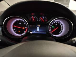 OPEL Astra usata, con Servosterzo