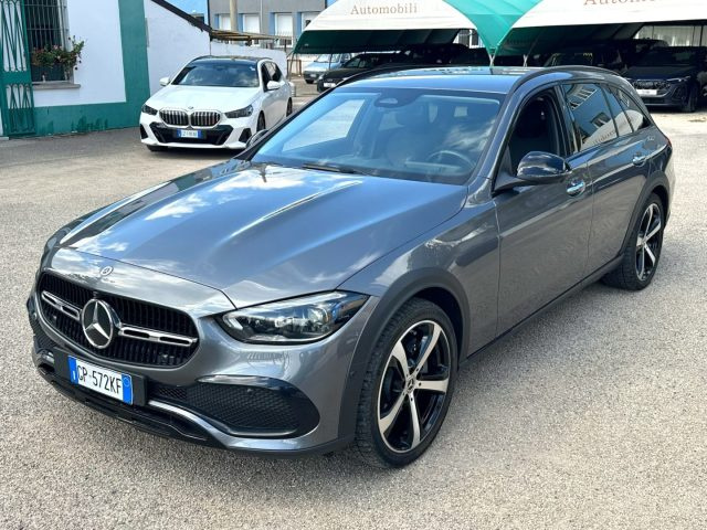 MERCEDES-BENZ C 220 usata, con Airbag
