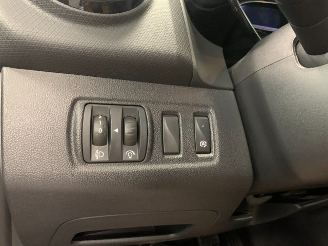 RENAULT Clio usata, con Controllo elettronico della corsia