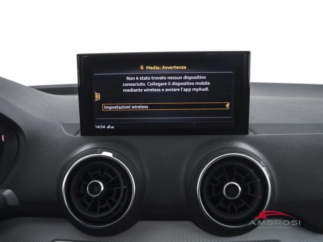 AUDI Q2 usata 14