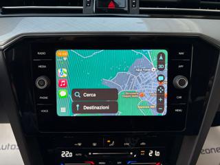 VOLKSWAGEN Passat Variant usata, con Luci diurne LED