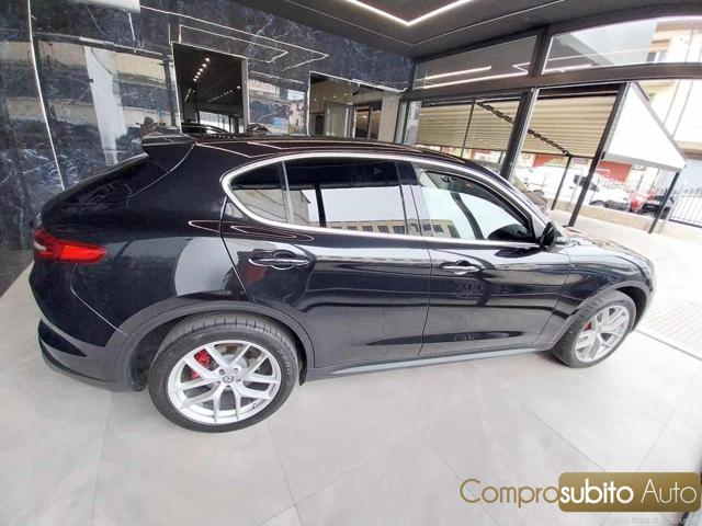 ALFA ROMEO Stelvio usata, con Chiusura centralizzata