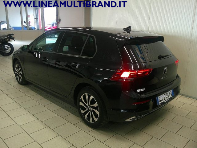 VOLKSWAGEN Golf usata, con Sistema di navigazione