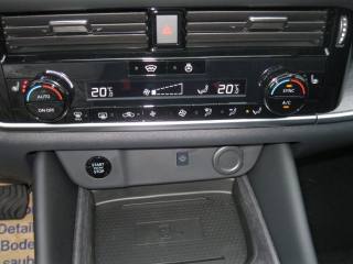 NISSAN Qashqai usata, con Luci diurne LED
