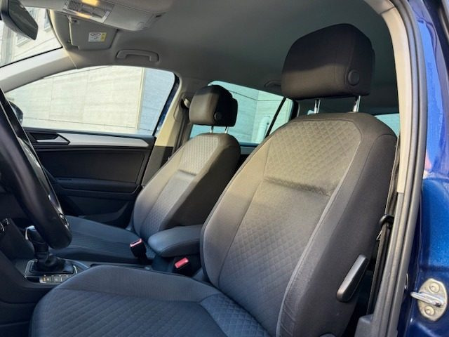 VOLKSWAGEN Tiguan usata, con Bracciolo