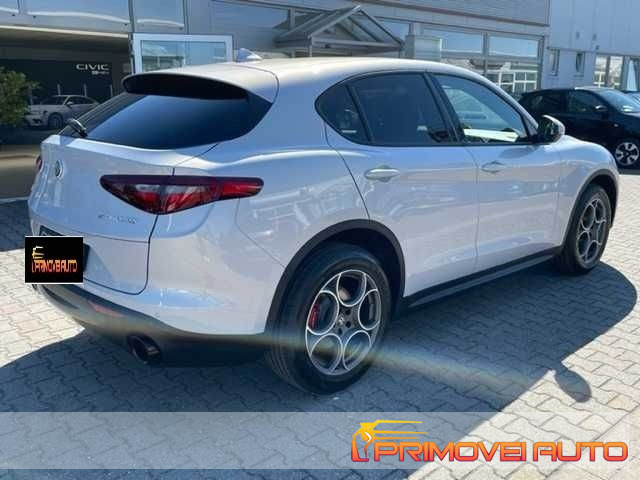 ALFA ROMEO Stelvio usata, con Autoradio