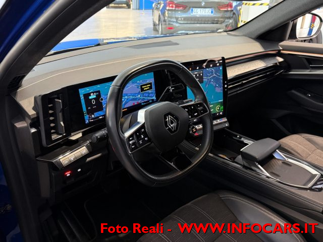 RENAULT Austral usata, con Controllo automatico clima