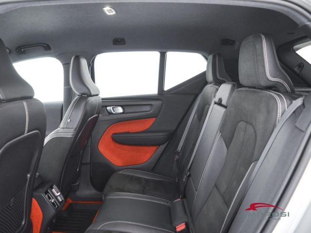 VOLVO XC40 usata 9