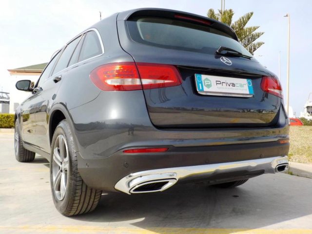 MERCEDES-BENZ GLC 220 usata, con Controllo automatico clima