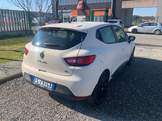 RENAULT Clio usata, con Alzacristalli elettrici