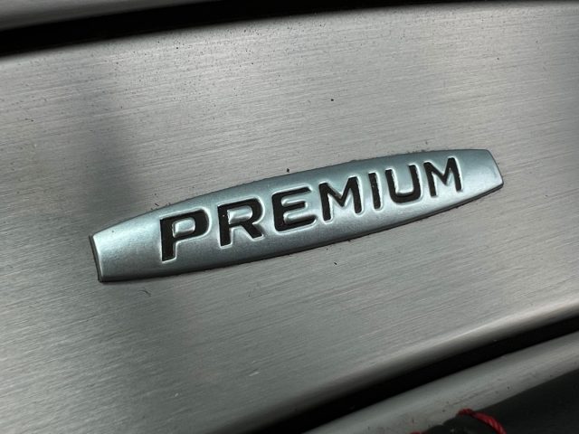 MERCEDES-BENZ SLK 200 usata, con Volante in pelle