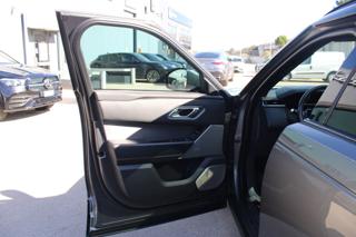 LAND ROVER Range Rover Velar usata, con Autoradio