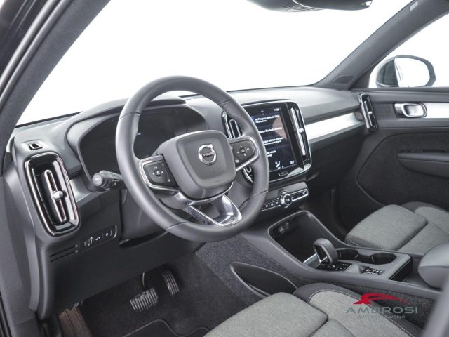 VOLVO XC40 usata 7