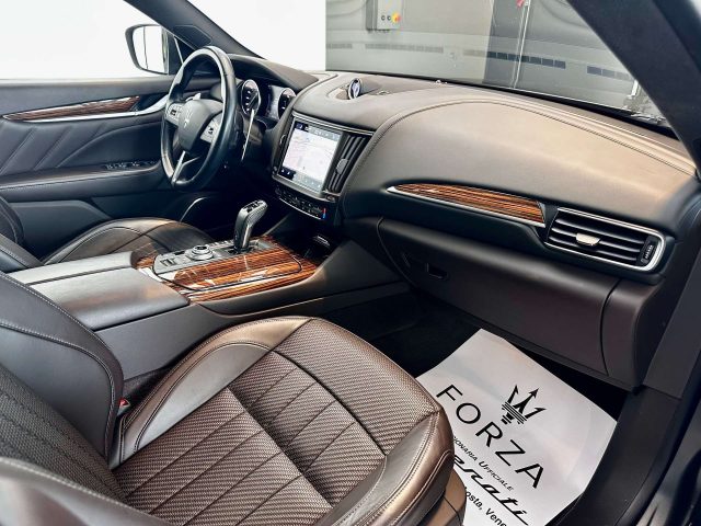 MASERATI Levante usata, con Interni in pelle