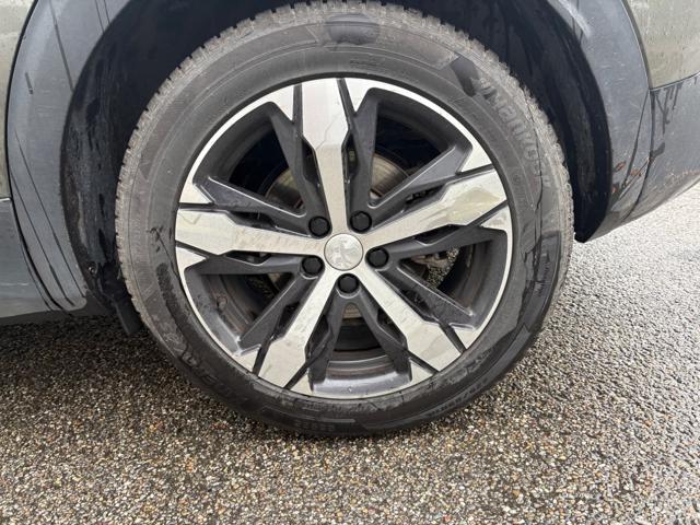 PEUGEOT 3008 usata, con Cruise Control