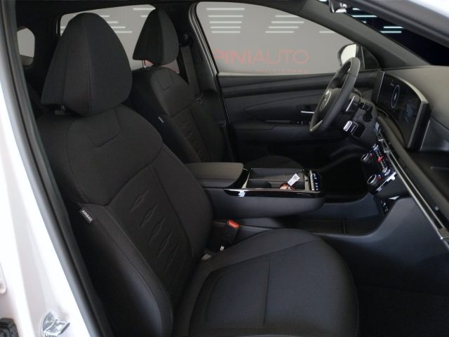 HYUNDAI Tucson usata 16