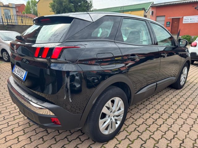 PEUGEOT 3008 usata, con Boardcomputer