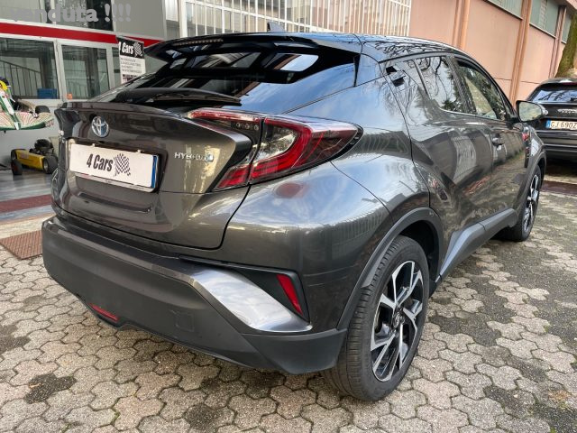 TOYOTA C-HR usata, con ESP