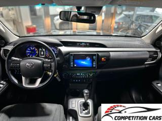 TOYOTA Hilux usata, con Autoradio