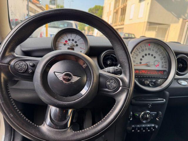 MINI One usata, con Autoradio