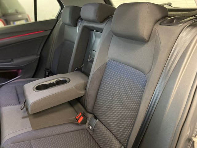 VOLKSWAGEN Golf usata, con Park Distance Control