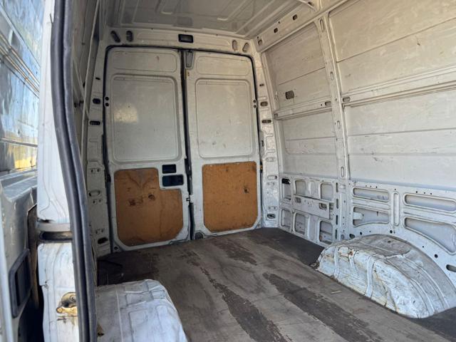 IVECO Daily usata 12