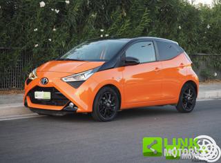 TOYOTA Aygo Connect orange 1.0 VVT-i 72 CV 5 porte x-wave