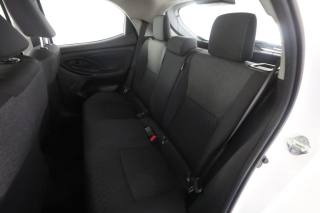 TOYOTA Yaris usata 3