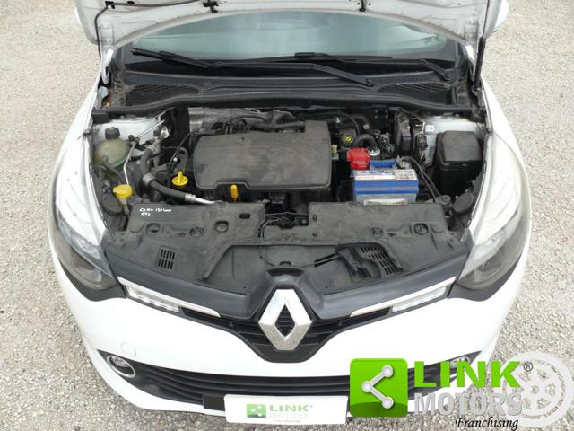 RENAULT Clio usata, con USB