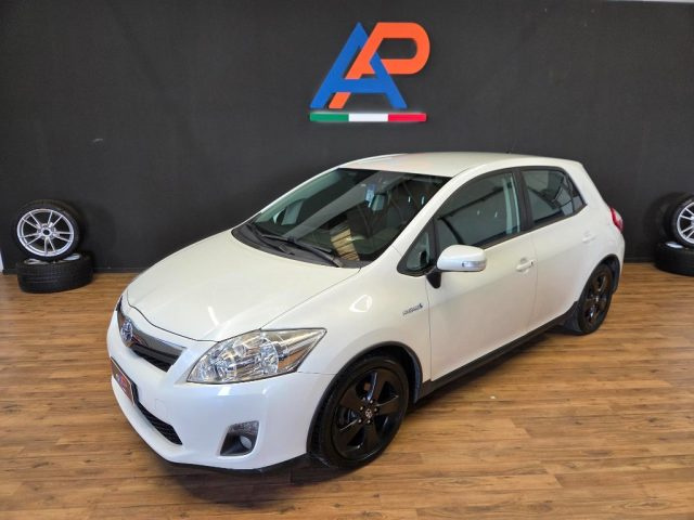 TOYOTA Auris usata, con Airbag