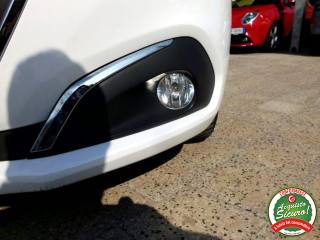 PEUGEOT 208 usata, con Airbag posteriore