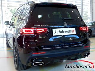 MERCEDES-BENZ GLB 200 usata, con Sedili riscaldati