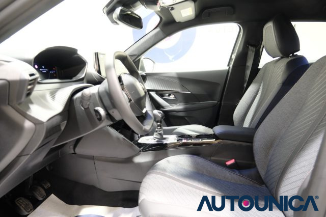 PEUGEOT 2008 usata, con Fari LED