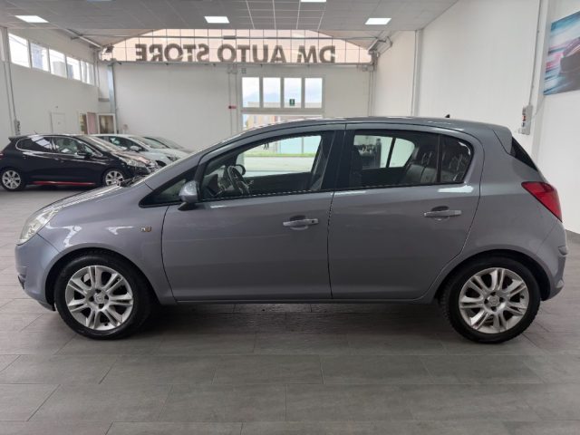 OPEL Corsa usata, con Climatizzatore