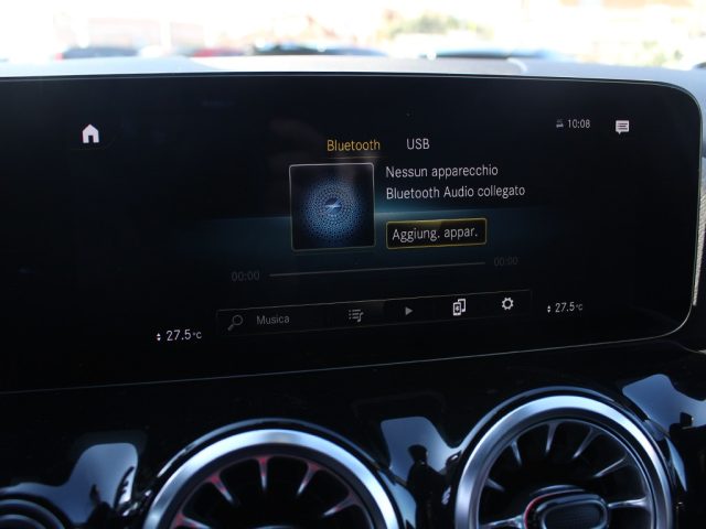 MERCEDES-BENZ B 180 usata, con Volante multifunzione