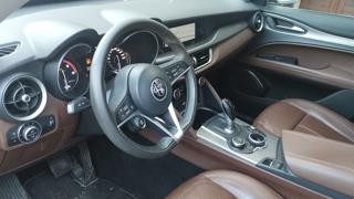 ALFA ROMEO Stelvio usata, con Interni in pelle
