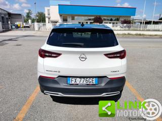OPEL Grandland X usata, con Autoradio