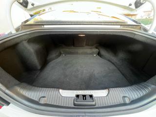 JAGUAR XJ usata, con Servosterzo