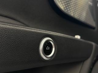 MASERATI Grecale usata, con Fari full-led
