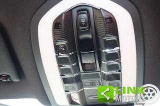 PORSCHE Macan usata, con Marmitta catalitica