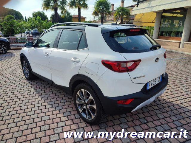 KIA Stonic usata, con Autoradio