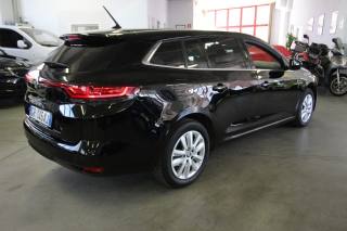 RENAULT Megane usata, con Autoradio