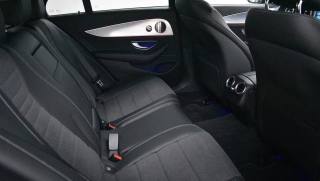 MERCEDES-BENZ E 220 usata, con Park Distance Control