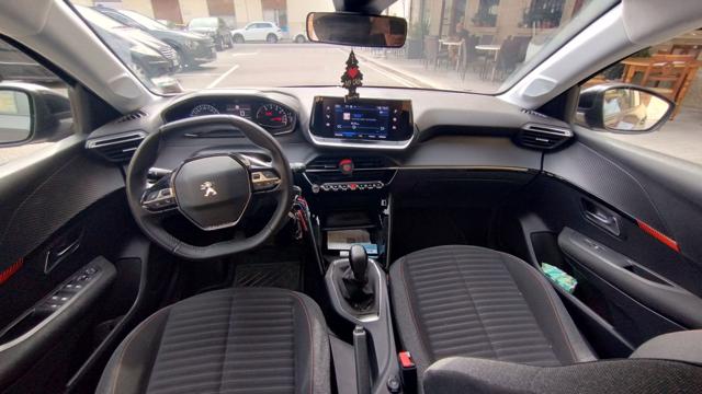 PEUGEOT 208 usata, con Volante in pelle