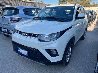 MAHINDRA KUV100 usata, con Airbag Passeggero
