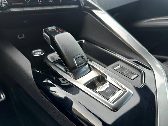 PEUGEOT 3008 usata, con Bluetooth