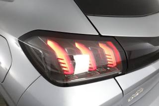 PEUGEOT 208 usata 9
